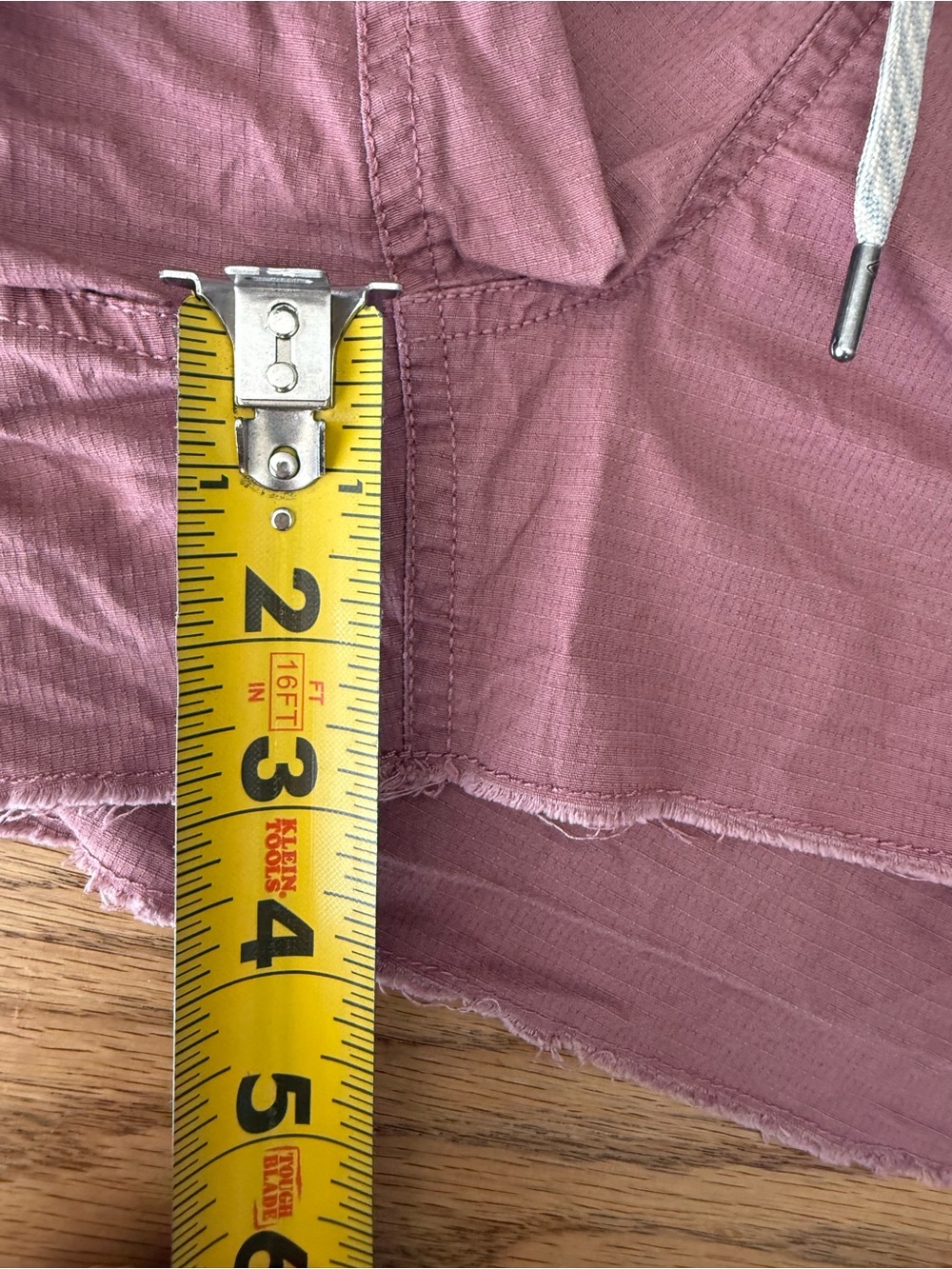 Vuori Women's vintage ripstop Athletic Shorts - Dusty Mauve pink Sz M - Picture 7 of 14